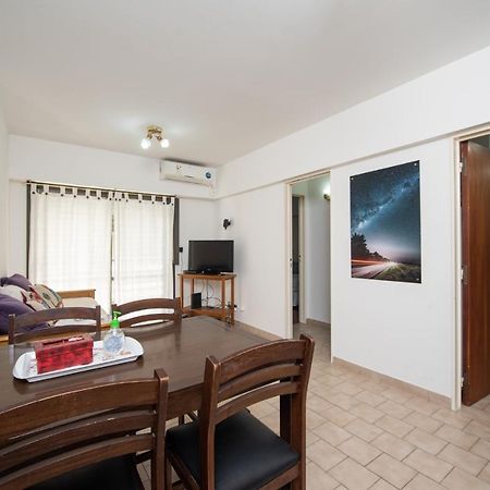 Apartamento Micro Centro para 4 con cochera Bahía Blanca Exterior foto