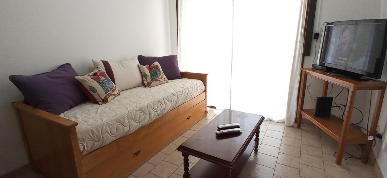 Apartamento Micro Centro para 4 con cochera Bahía Blanca Exterior foto